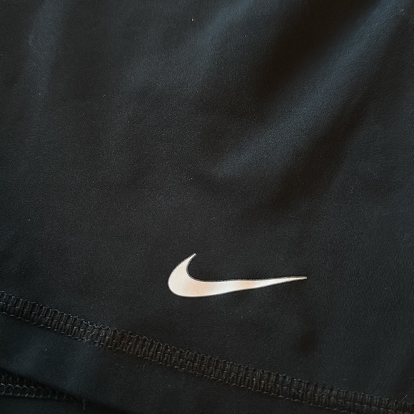 Nike Pro - Picture 3 of 8